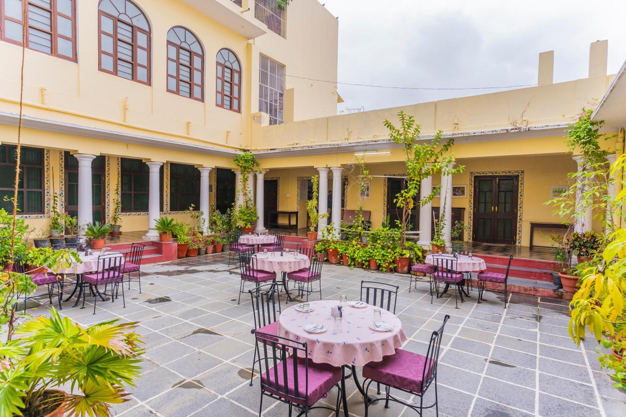 Kalyan Villa Homestay 烏代浦 外观 照片